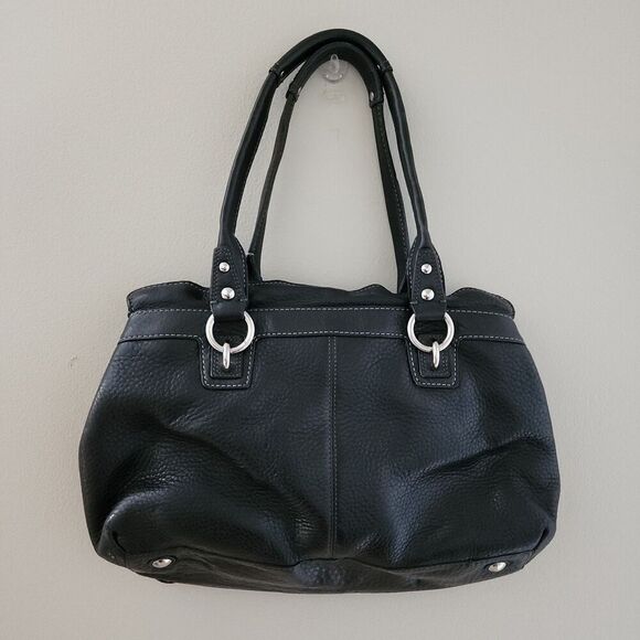 Coach Penelope Black Leather Shoulder Handbag - Picture 2 of 10